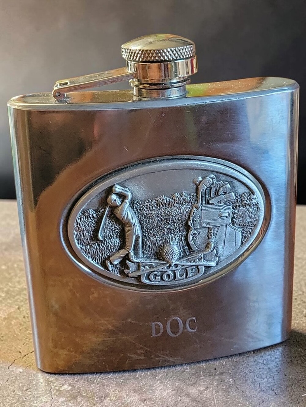 Vtg 2001 Hip Flask 6oz Stainless Steel Flask W/Fine Pewter Emblem Golf DOC